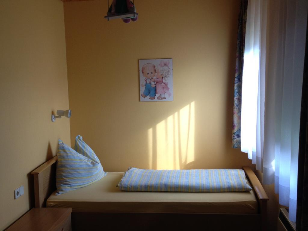 Pension Seerose Drobollach am Faakersee Habitación foto